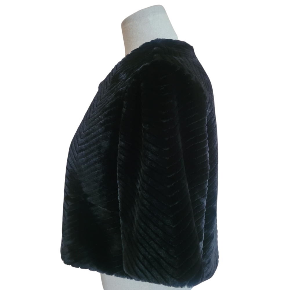 *NWT* WHBM Super Soft Faux Fur Bolero STYLE: 570337846 Size S - Picture 8 of 13